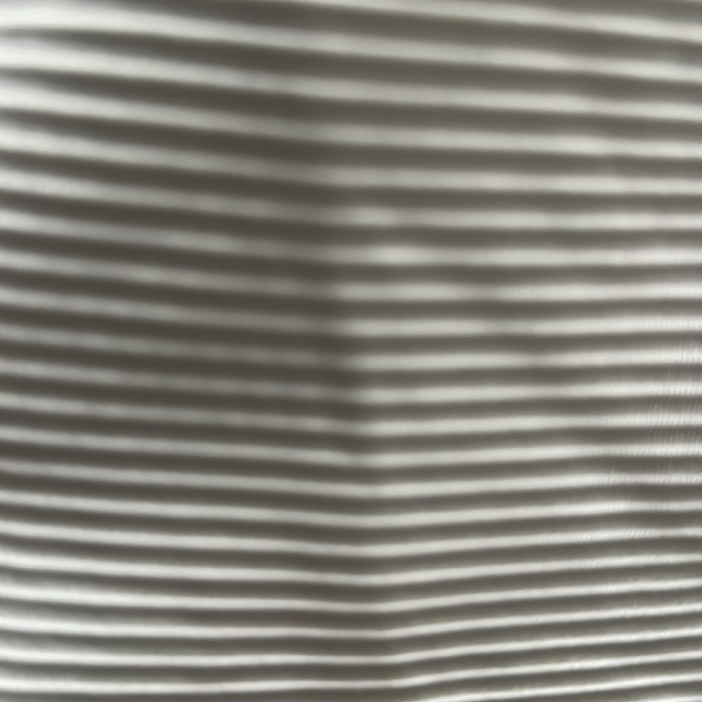 White XXL PTP 20 in . Half zip up - Picture 3 of 3